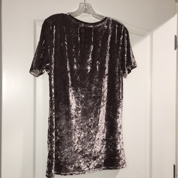 POL V neck velvet top M in mocha. EUC. No stains or tears. Reposhing - Picture 2 of 3